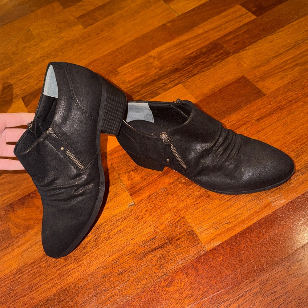 Bjorndal Black Ankle Booties
